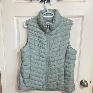 Large Old Navy Active Mint Green Vest